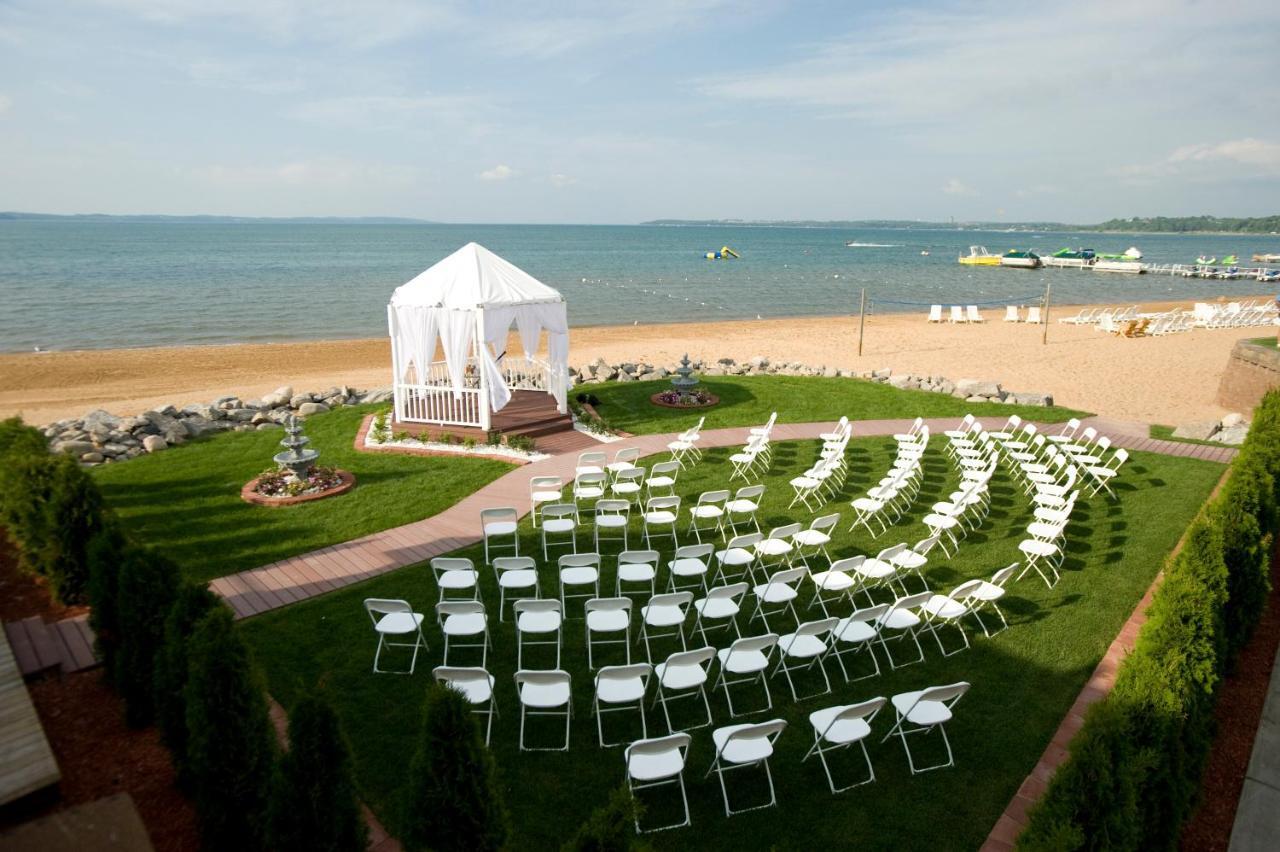 Parkshore Resort Traverse City Exterior photo